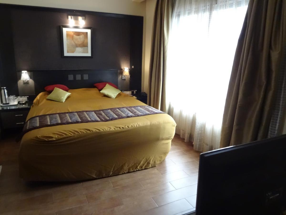 Hotel Sampoorna Mumbai Eksteriør bilde